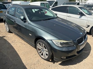 Location: North Woolwich - 2008 BMW 325I SE 4 Door Saloon REG: CX58ULG, Keys: No, MOT Expiry date: 27/08/2025, 2996 Petrol, 6 Speed Manual Petrol, Former Keepers: 12