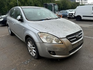 Location: North Woolwich - 2007 KIA CEE'D LS CRDI 5 Door Hatchback REG: EK07EFT, Keys: No, MOT Expiry date: 14/02/2024, 1582 Diesel, 5 Speed Manual Diesel, Former Keepers: 3