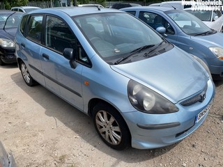 Location: North Woolwich - 2006 HONDA JAZZ S 5 Door Hatchback REG: BN56DBZ, Keys: No, MOT Expiry date: 13/09/2023, 1246 Petrol, 5 Speed Manual Petrol, Former Keepers: 5