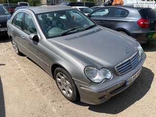 Location: North Woolwich - 2007 MERCEDES C180 KOMP. ELEGANCE SE A 4 Door Saloon REG: GL56WOM, Keys: No, MOT Expiry date: 06/06/2025, 1796 Petrol, 5 Speed Auto Petrol, Former Keepers: 8