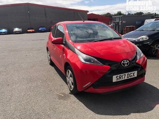 Location: Edinburgh - 2017 TOYOTA AYGO X-PLAY VVT-I 5 Door Hatchback REG: SR17DGX, Keys: No, MOT Expiry date: 23/01/2025, 998 Petrol, 5 Speed Manual Petrol, Former Keepers: 3