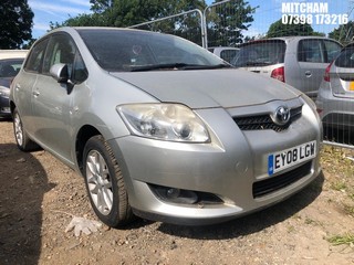 Location: Mitcham - 2008 TOYOTA AURIS TR VVT-I S-A 5 Door Hatchback REG: EY08LGW, Keys: No, MOT Expiry date: 02/05/2025, 1598 Petrol, 5 Speed Semi Auto Petrol, Former Keepers: 9