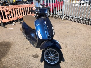 Location: Mitcham - 2021 PIAGGIO VESPA PRIMAVERA 50 Scooter REG: LD71YSO, Keys: No, MOT Expiry date: 07/10/2024, 49 Petrol, Automatic, Former Keepers: 1