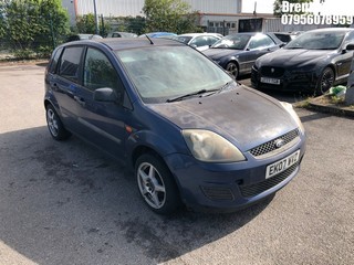 Location: Brentwood - 2007 FORD FIESTA STYLE CLIMATE 5 Door Hatchback REG: EK07WVZ, Keys: No, MOT Expiry date: 25.08.2024, 1388 Petrol, 5 Speed Manual Petrol, Former Keepers: 8