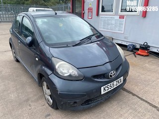 Location: Hull - 2006 TOYOTA AYGO SPORT VVT-I 5 Door Hatchback REG: KS55ZKA, Keys: No, MOT Expiry date: 15/12/2025, 998 Petrol, 5 Speed Manual Petrol, Former Keepers: 4