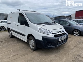 Location: Leeds - 2015 CITROEN DISPATCH 1000 L1H1 EN-RIS Panel Van REG: SG15XSA, Keys: No, MOT Expiry date: 06-04-2026, 1560 Diesel, 5 Speed Manual Diesel, Former Keepers: 6