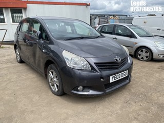 Location: Leeds - 2009 TOYOTA VERSO TR D-4D MPV REG: YE09DSU, Keys: No, MOT Expiry date: 04-12-2023, 1998 Diesel, 6 Speed Manual Diesel, Former Keepers: 4