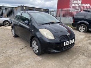 Location: Leeds - 2006 TOYOTA YARIS T3 D-4D S-A 3 Door Hatchback REG: RO06FNV, Keys: No, MOT Expiry date: 10-11-2025, 1364 Diesel, 5 Speed Semi Auto Diesel, Former Keepers: 10