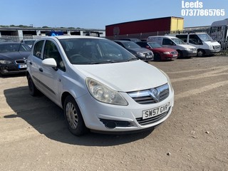 Location: Leeds - 2007 VAUXHALL CORSA LIFE 5 Door Hatchback REG: SW57GVR, Keys: No, MOT Expiry date: 03-02-2025, 1229 Petrol, 5 Speed Manual Petrol, Former Keepers: 5
