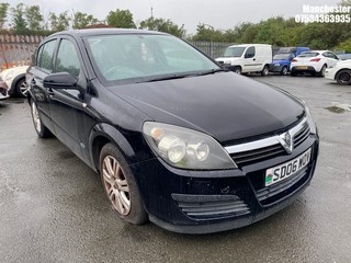 Location: Manchester - 2006 VAUXHALL ASTRA ACTIVE 5 Door Hatchback REG: SD06WOV, 1598 Petrol, 5 Speed Manual Petrol, Former Keepers: 4, Keys: No, MOT Expiry date: 08/11/2024