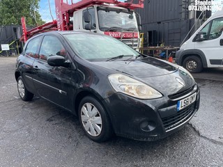 Location: Stapleford - 2012 RENAULT CLIO PZAZ 3 Door Hatchback REG: LS61OMY, Keys: Yes, MOT Expiry date: 11/05/2026, 1149 Petrol, 5 Speed Manual Petrol, Former Keepers: 2