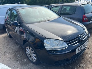 Location: North Woolwich - 2007 VOLKSWAGEN GOLF MATCH FSI 115 5 Door Hatchback REG: AJ57GXT, Keys: No, MOT Expiry date: 27/10/2025, 1598 Petrol, 6 Speed Manual Petrol, Former Keepers: 5