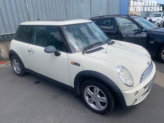 Location: Belvedere - 2005 MINI MINI ONE 3 Door Hatchback REG: FM54NFH, Keys: No, MOT Expiry date: 26.07.2025, 1598 Petrol, 5 Speed Manual Petrol, Former Keepers: 8
