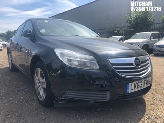 Location: MITCHAM - 2013 VAUXHALL INSIGNIA ES 5 DOOR HATCHBACK REG: LK63FWN, 1796cc PETROL, 6 SPEED MANUAL PETROL, Former Keepers: 1, Keys: No, MOT: Expiry date18/08/2025