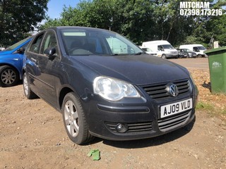 Location: Mitcham - 2009 VOLKSWAGEN POLO MATCH 60 5 Door Hatchback REG: AJ09VLD, Keys: No, MOT Expiry date: 18/06/2024, 1198 Petrol, 5 Speed Manual Petrol, Former Keepers: 5