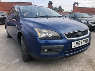 Location: Nottingham - 2008 FORD FOCUS ZETEC CLIMATE 5 Door Hatchback REG: LV57RXD, Keys: No, MOT Expiry date: 29/10/2025, 1798 Petrol, 5 Speed Manual Petrol, Former Keepers: 5