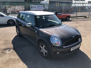 Location: Brentwood - 2009 MINI COOPER CLUBMAN Estate REG: YK09GXP, Keys: No, MOT Expiry date: 17/02/2025, 1598 Petrol, 6 Speed Manual Petrol, Former Keepers: 11