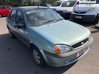 Location: Brentwood - 2001 FORD FIESTA LX ZETEC 5 Door Hatchback REG: X32TFC, Keys: No, MOT Expiry date: 17/09/2024, 1242 Petrol, 5 Speed Manual Petrol, Former Keepers: 4