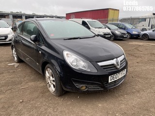 Location: Leeds - 2007 VAUXHALL CORSA SXI A/C 3 Door Hatchback REG: DE07YTZ, Keys: No, MOT Expiry date: 27-05-2024, 1229 Petrol, 5 Speed Manual Petrol, Former Keepers: 2