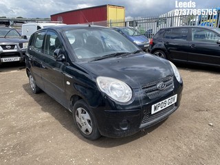 Location: Leeds - 2009 KIA PICANTO 12V 5 Door Hatchback REG: WP09GDV, Keys: No, MOT Expiry date: 10-12-2024, 999 Petrol, 5 Speed Manual Petrol, Former Keepers: 9