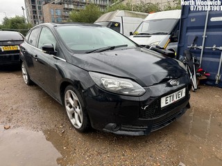 Location: North Woolwich - 2011 FORD FOCUS ZETEC 105 5 Door Hatchback REG: ET11VEV, Keys: No, MOT Expiry date: 05/02/2024, 1596 Petrol, 5 Speed Manual Petrol, Former Keepers: 15