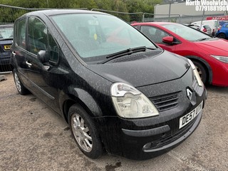 Location: North Woolwich - 2007 RENAULT MODUS DYNAMIQUE S VVT A 5 Door Hatchback REG: DE57UTN, Keys: No, MOT Expiry date: 01/05/2025, 1598 Petrol, 4 Speed Auto Petrol, Former Keepers: 9