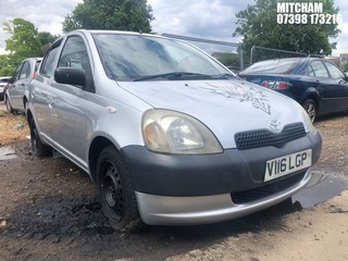 Location: Mitcham - 1999 TOYOTA  5 Door Hatchback REG: V116LGP, Keys: No, MOT Expiry date: 11/02/2025, 998 Petrol, Manual, Former Keepers: 2