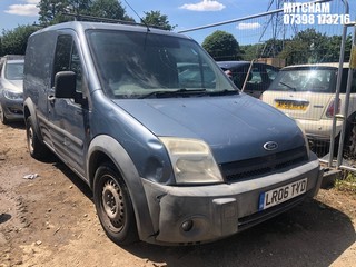 Location: Mitcham - 2006 FORD TRAN CONNECT LX TDDI SWB Panel Van REG: LR06TYD, Keys: No, MOT Expiry date: 10/12/2024, 1753 Diesel, 5 Speed Manual Diesel, Former Keepers: 8