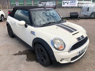 Location: Brentwood - 2010 MINI  COOPER S Convertible REG: MJ10UYU, Keys: No, MOT Expiry date: 20.12.2025, 1598 Petrol, 6 Speed Manual Petrol, Former Keepers: 7