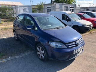 Location: Brentwood - 2007 VOLKSWAGEN GOLF PLUS SE TDI 105 S-A 5 Door Hatchback REG: EF07NDG, Keys: No, MOT Expiry date: 01/06/2025, 1896 Diesel, 6 Speed Semi Auto Diesel, Former Keepers: 7