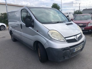 Location: Brentwood - 2007 VAUXHALL VIVARO 2700 CDTI SWB Panel Van REG: LS07VLN, Keys: No, MOT Expiry date: 13/04/2026, 1995 Diesel, 6 Speed Manual Diesel, Former Keepers: 4