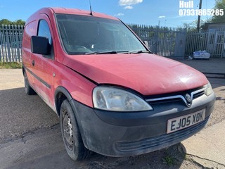 Location: Hull - 2005 VAUXHALL COMBO 1700 CDTI 16V Car Derived Van REG: EJ05XOK, Keys: No, MOT Expiry date: 07/02/2025, 1248 Diesel, 5 Speed Manual Diesel, Former Keepers: 5