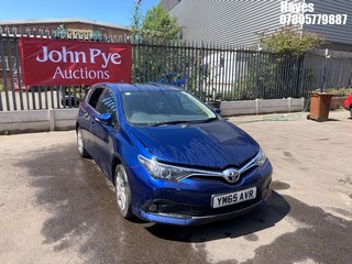 Location: HAYES / HEATHROW - 2016 TOYOTA AURIS ICON D-4D 5 DOOR HATCHBACK REG: YM65AVR, 1598cc DIESEL, 6 SPEED MANUAL DIESEL, Former Keepers: 3, Keys: No, MOT: Expiry date09/03/2026