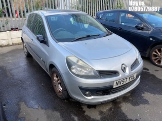 Location:  Hayes - 2008 RENAULT CLIO DYNAMIQUE TURBO 100 5 Door Hatchback REG: NV57YXL, Keys: No, MOT Expiry date: 27/04/2025, 1149 Petrol, 5 Speed Manual Petrol, Former Keepers: 15