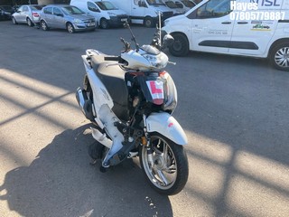 Location:  Hayes - 2018 HONDA SH 125 AD-H Motorcycle REG: LJ68WUA, Keys: No, MOT Expiry date: 19/12/2023, 125 Petrol, AUTOMATIC, Former Keepers: 7