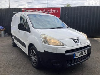 Location: Stapleford - 2010 PEUGEOT PARTNER 850 SE HDI 90 Panel Van REG: LL60EOU, Keys: Yes, MOT Expiry date: 19/08/2025, 1560 Diesel, 5 Speed Manual Diesel, Former Keepers: 12