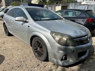 Location: North Woolwich - 2009 VAUXHALL ASTRA SXI 3 Door Hatchback REG: SG09NWC, Keys: No, MOT Expiry date: 27/01/2025, 1364 Petrol, 5 Speed Manual Petrol, Former Keepers: 9