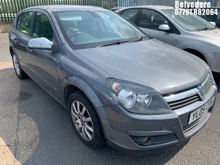 Location: Belvedere - 2005 VAUXHALL ASTRA DESIGN TWINPORT 5 Door Hatchback REG: YL05CDN, Keys: No, MOT Expiry date: 19.08.2025, 1598 Petrol, 5 Speed Manual Petrol, Former Keepers: 3