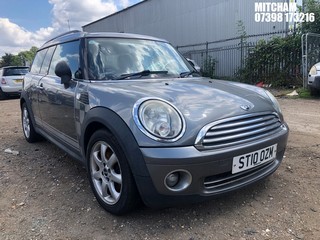 Location: MITCHAM - 2010 MINI ONE GRAPHITE CLUBMAN ESTATE REG: ST10OZM , 1598cc PETROL, 6 SPEED MANUAL PETROL, Former Keepers: 12, Keys: No, MOT: Expiry date21/12/2024