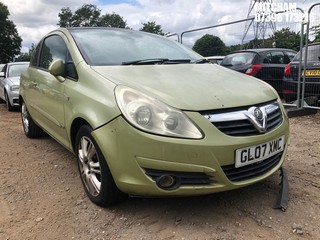Location: Mitcham - 2007 VAUXHALL CORSA DESIGN 3 Door Hatchback REG: GL07XMC, Keys: No, MOT Expiry date: 12/05/2025, 1229 Petrol, 5 Speed Manual Petrol, Former Keepers: 8