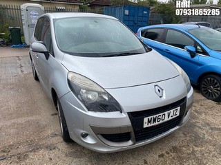 Location: Hull - 2011 RENAULT SCENIC I-MUSIC VVT MPV REG: MW60VJZ, Keys: No, MOT Expiry date: 26/05/2025, 1598 Petrol, 6 Speed Manual Petrol, Former Keepers: 4