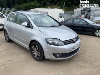 Location: Leeds - 2012 VOLKSWAGEN GOLF PLUS SE BLUE TDI S-A 5 Door Hatchback REG: HG62ATY, Keys: No, MOT Expiry date: 18-12-2025, 1598 Diesel, 5 Speed Semi Auto Diesel, Former Keepers: 7