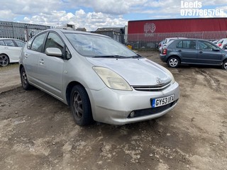 Location: Leeds - 2003 TOYOTA PRIUS T4 VVT-I AUTO 5 Door Hatchback REG: GY53UFA, Keys: No, MOT Expiry date: 07-09-2023, 1497 Hybrid Electric, Variable 1 Speed Auto Petrol/E, Former Keepers: 6