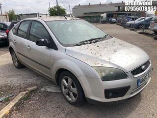 Location: Brentwood - 2007 FORD FOCUS ZETEC CLIMATE AUTO 5 Door Hatchback REG: KH07DJF, Keys: No, MOT Expiry date: 17.03.2025, 1596 Petrol, 4 Speed Auto Petrol, Former Keepers: 7