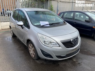 Location: Hayes - 2011 VAUXHALL MERIVA EXCLUSIV MPV REG: LS11ULK, Keys: No, MOT Expiry date: 25/08/2025, 1398 Petrol, 5 Speed Manual Petrol, Former Keepers: 7