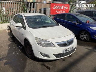 Location: Hayes - 2010 VAUXHALL ASTRA ES 5 Door Hatchback REG: EY60VLX, Keys: No, MOT Expiry date: 07/12/2024, 1398 Petrol, 5 Speed Manual Petrol, Former Keepers: 4