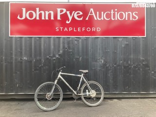 Location: Stapleford -  CLAUD BUTLER PINE LAKE PUSH BIKE REG: BIKE7, Keys: No, MOT Expiry date: ,  , , Former Keepers: