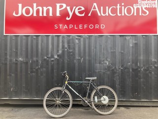 Location: Stapleford -  SCHWINN  WOODLANDS PUSH BIKE REG:  BIKE6, Keys: No, MOT Expiry date: ,  , , Former Keepers:
