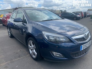 Location: Belvedere - 2012 VAUXHALL ASTRA SRI 5 Door Hatchback REG: GV12ARO, Keys: No, MOT Expiry date: 17/11/2024, 1598 Petrol, 5 Speed Manual Petrol, Former Keepers: 5