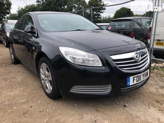 Location: Mitcham - 2011 VAUXHALL INSIGNIA EXCLUSIV 5 Door Hatchback REG: FD11YHM, Keys: No, MOT Expiry date: 15/06/2025, 1796 Petrol, 6 Speed Manual Petrol, Former Keepers: 4